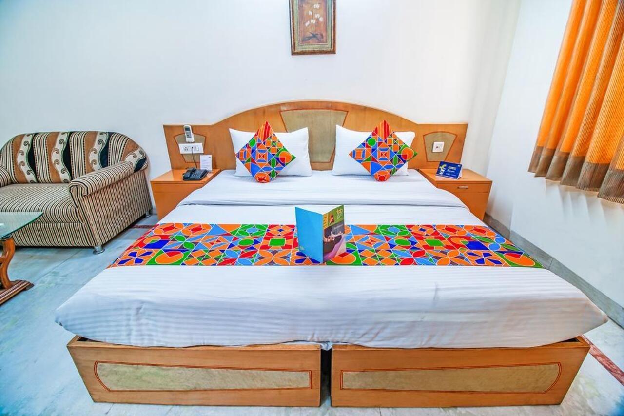 Fabhotel Ashu Palace Karol Bagh Delhi  Exterior photo