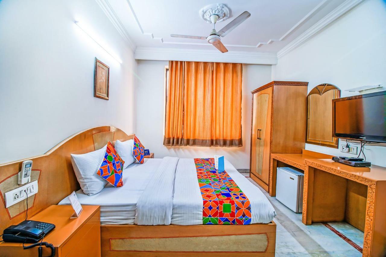 Fabhotel Ashu Palace Karol Bagh Delhi  Exterior photo